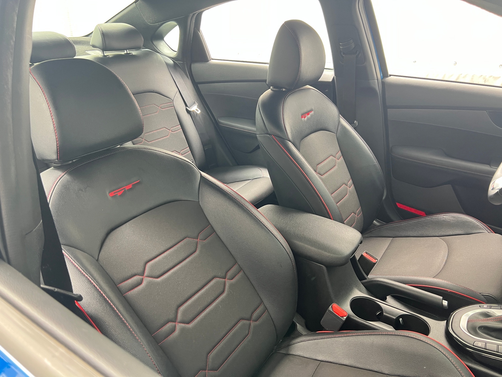 Thumbnail: 2022 Kia Forte - 2