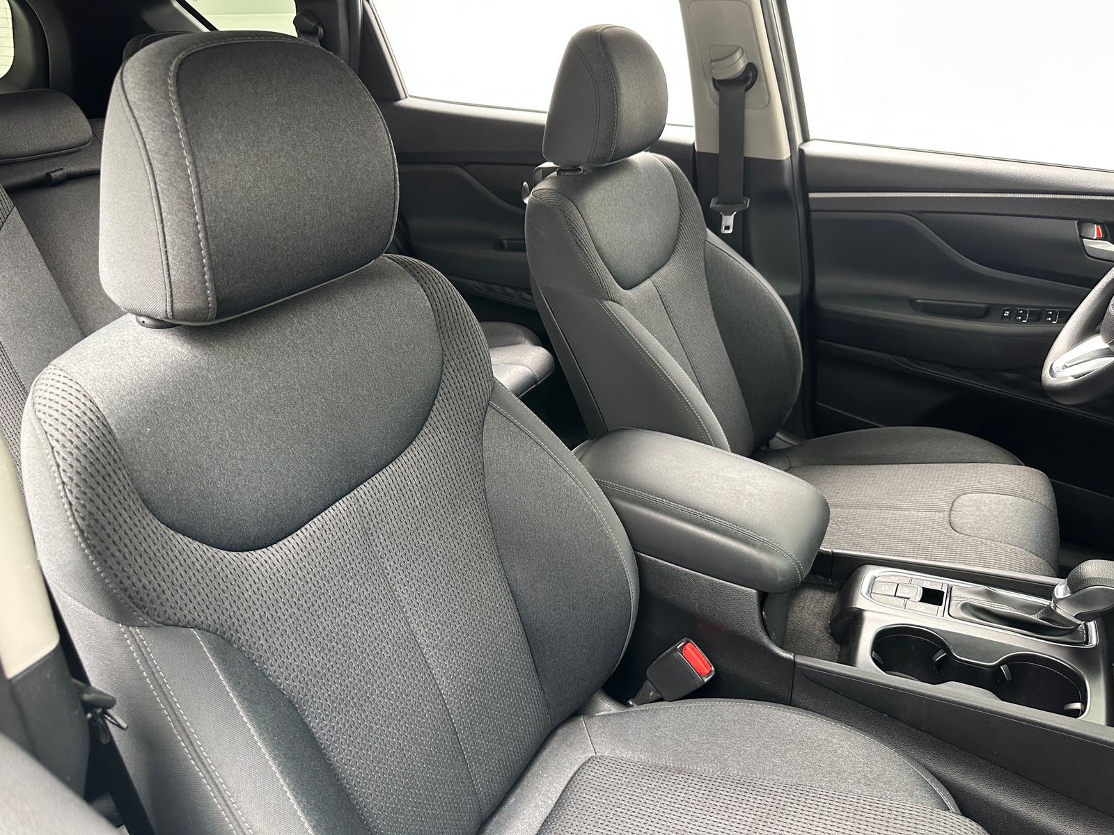 Thumbnail: 2019 Hyundai Santa Fe - 2