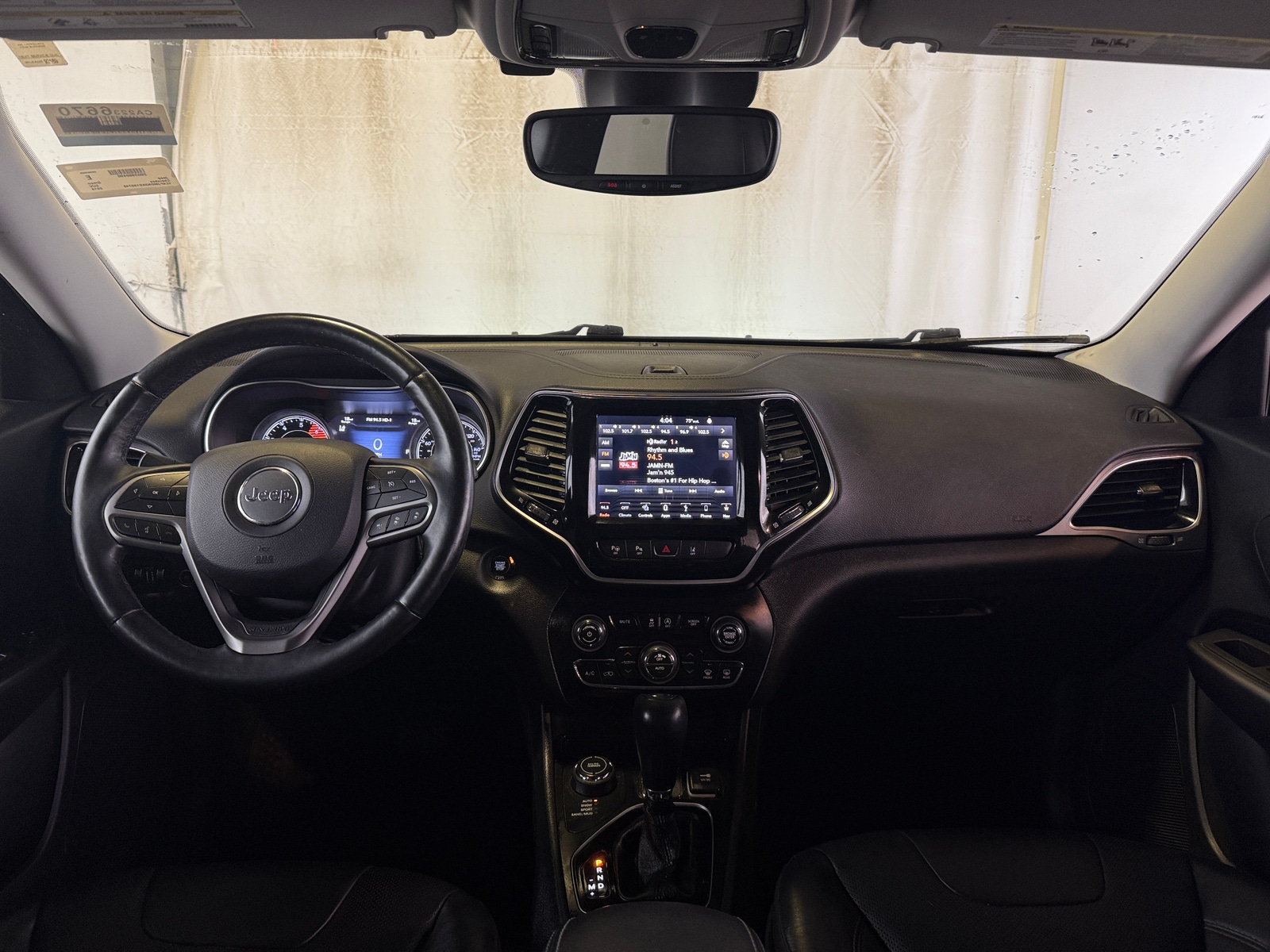 Thumbnail: 2019 Jeep Cherokee - 2