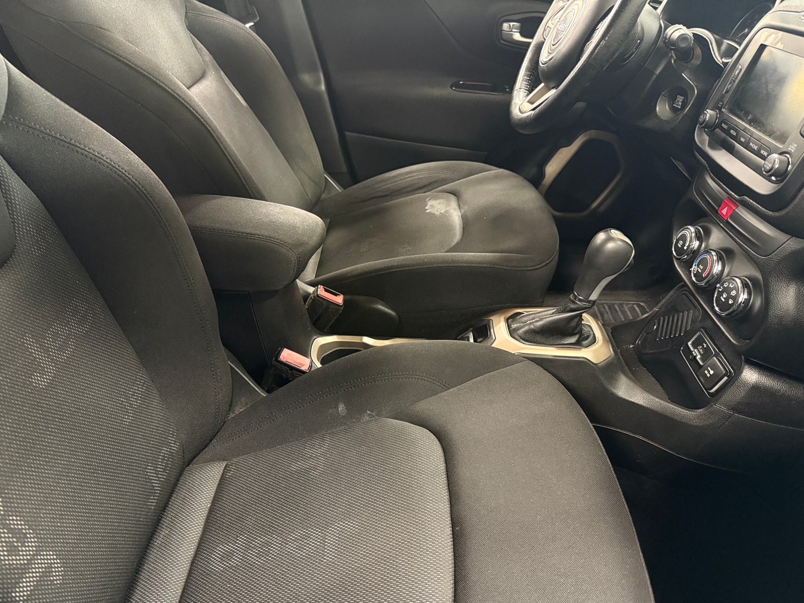 Thumbnail: 2016 Jeep Renegade - 2