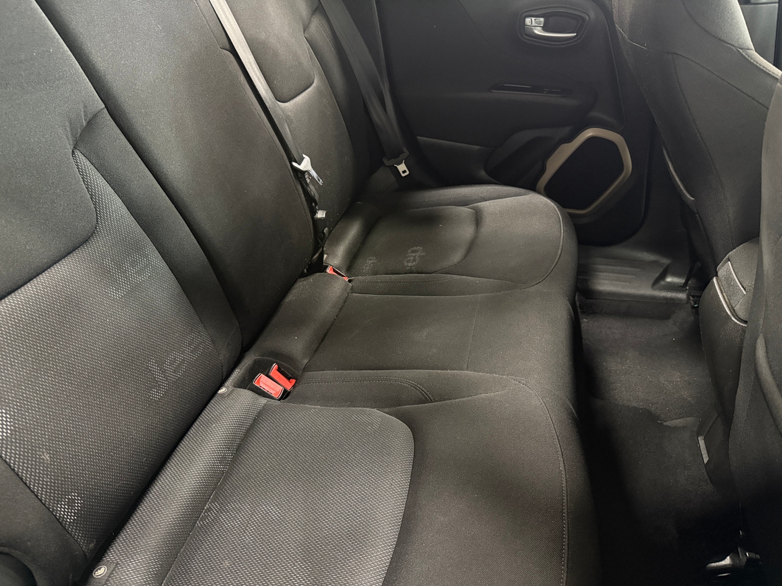 Thumbnail: 2016 Jeep Renegade - 6