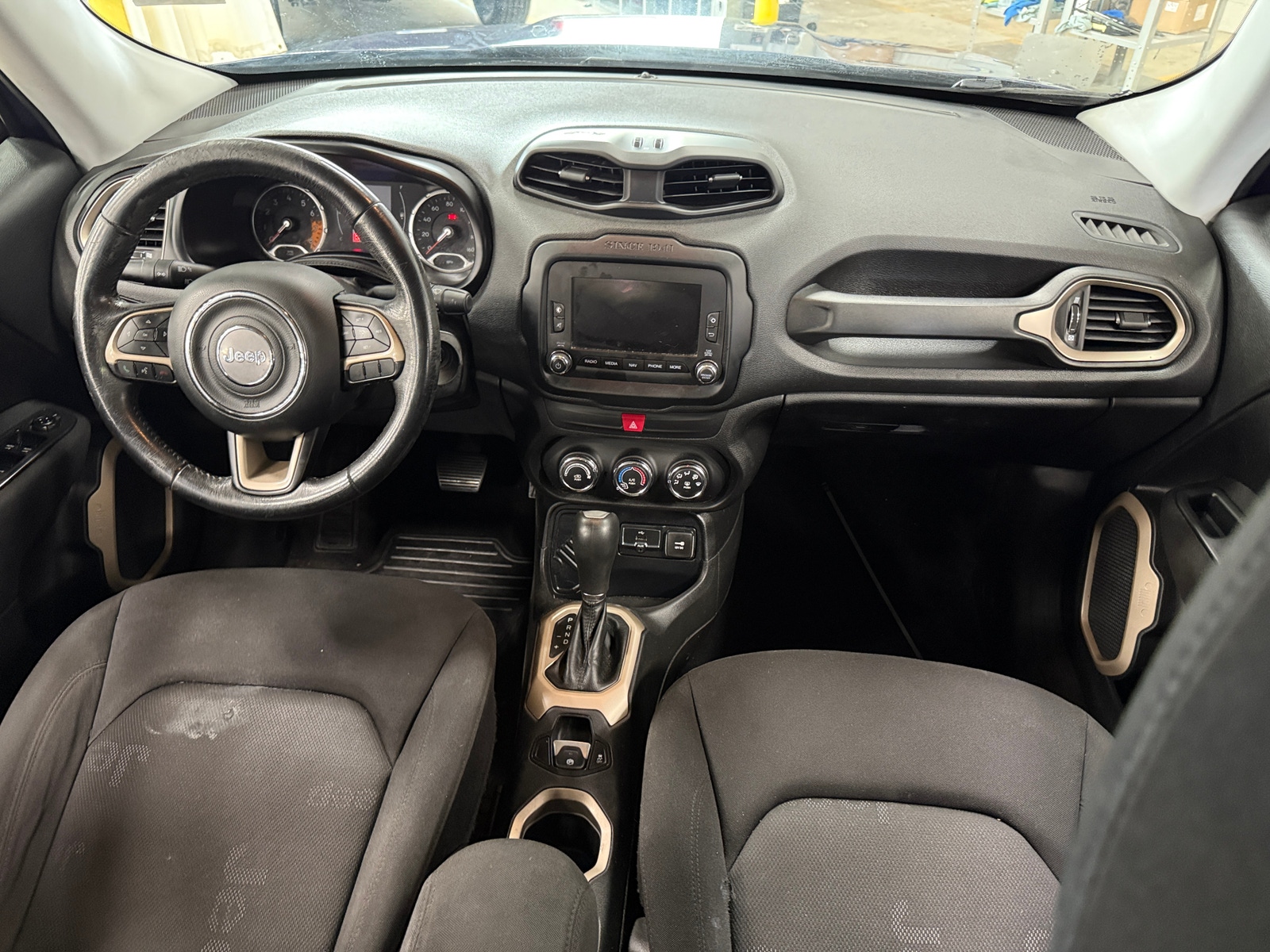 Thumbnail: 2016 Jeep Renegade - 3