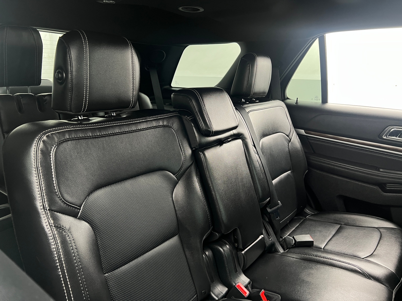 Thumbnail: 2018 Ford Explorer - 5