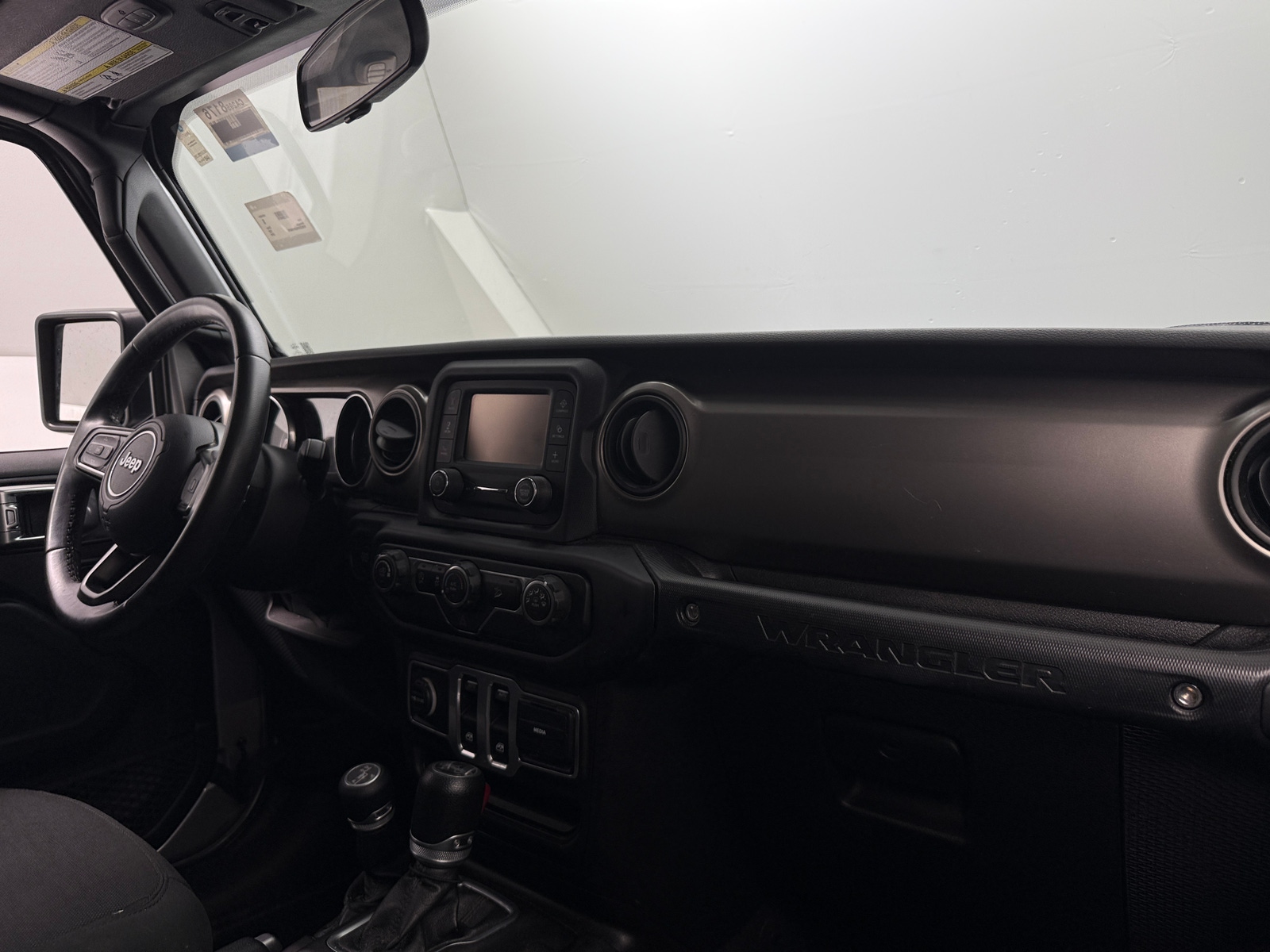 Thumbnail: 2018 Jeep Wrangler - 3