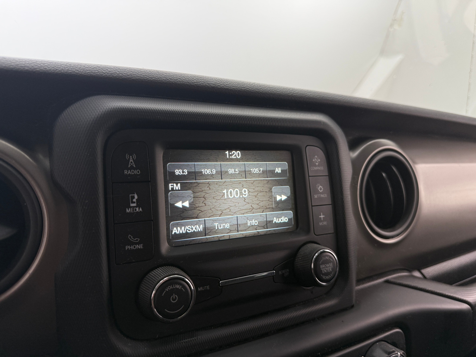 Thumbnail: 2018 Jeep Wrangler - 4