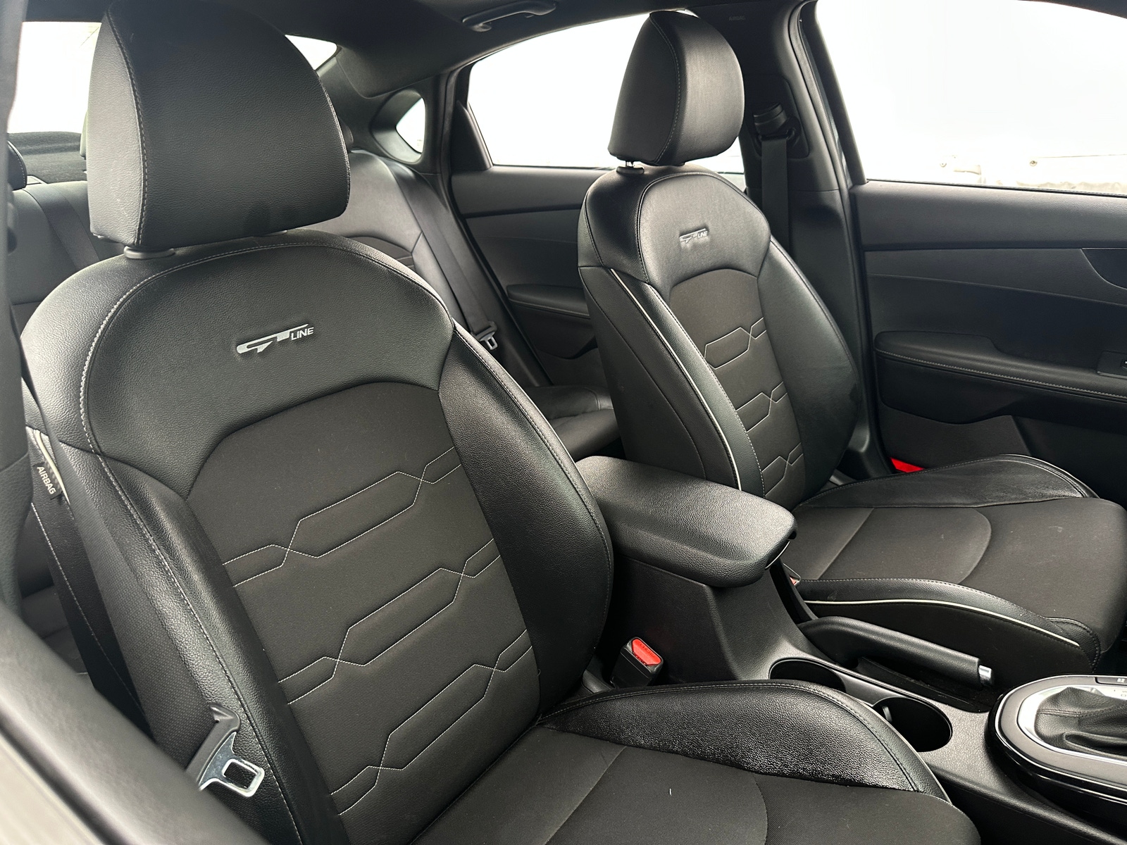 Thumbnail: 2021 Kia Forte - 2