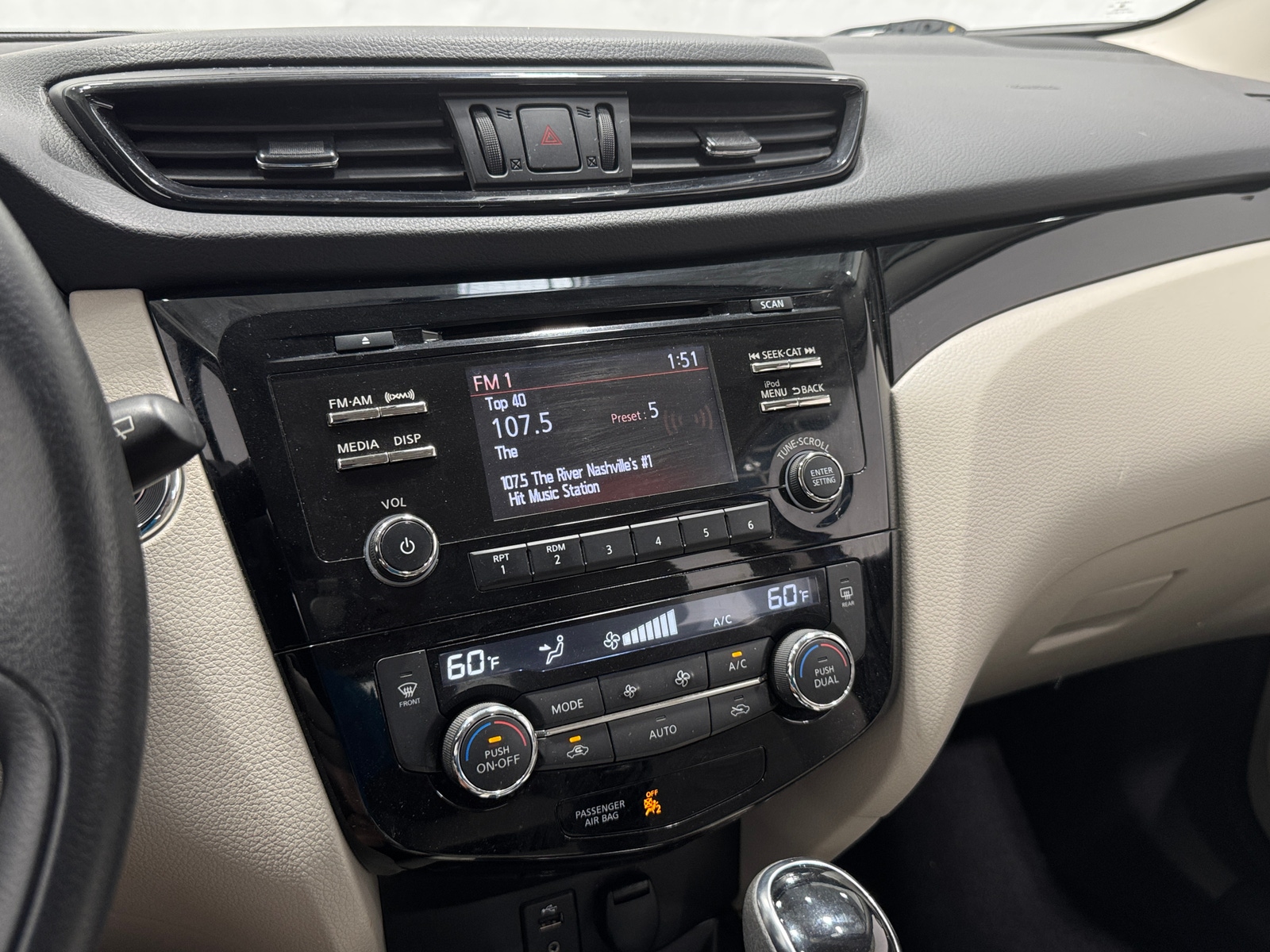 Thumbnail: 2018 Nissan Rogue Sport - 4