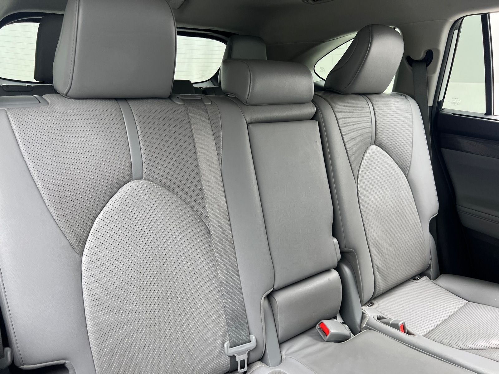 Thumbnail: 2021 Toyota Highlander - 5