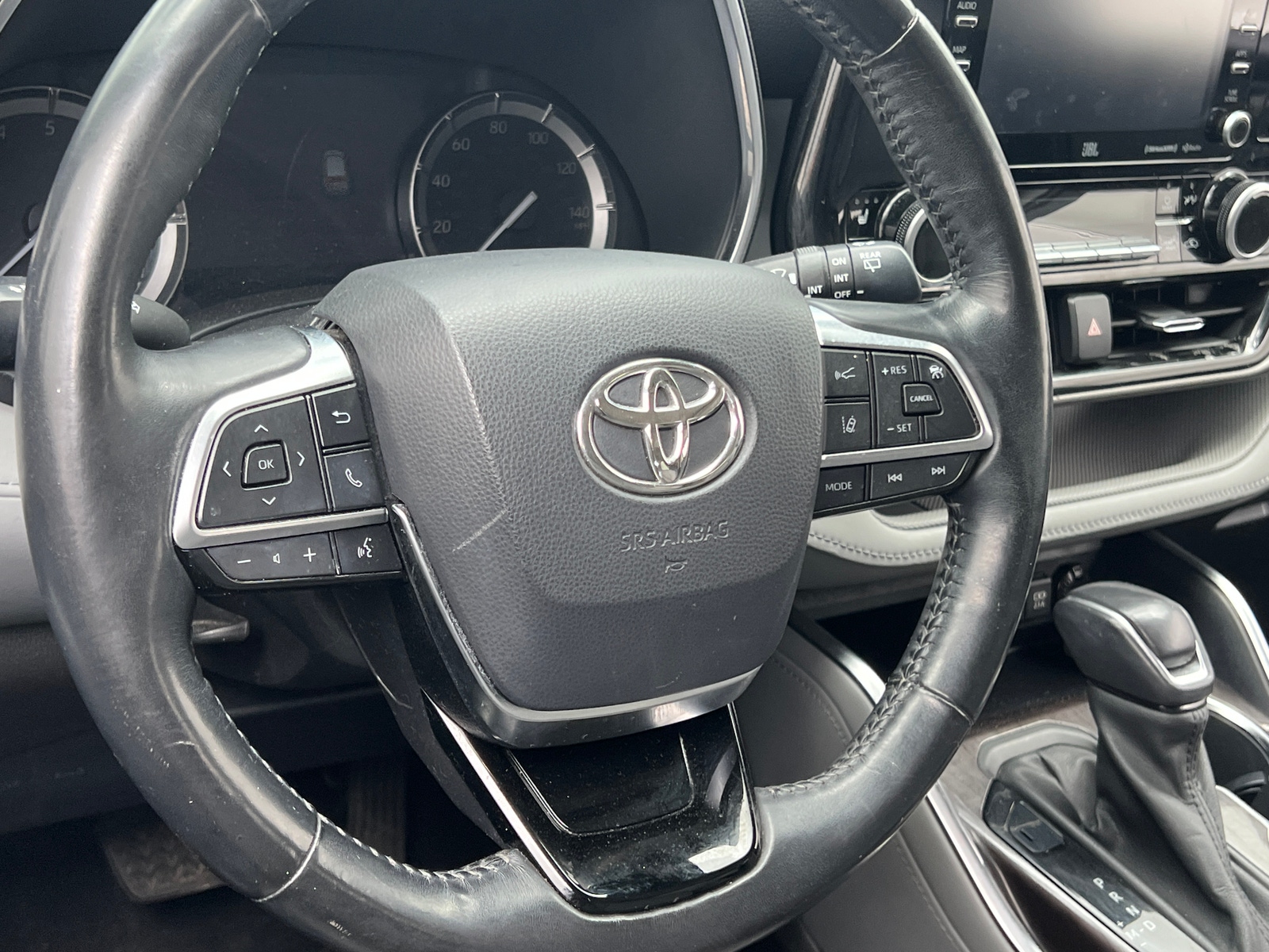 Thumbnail: 2021 Toyota Highlander - 4