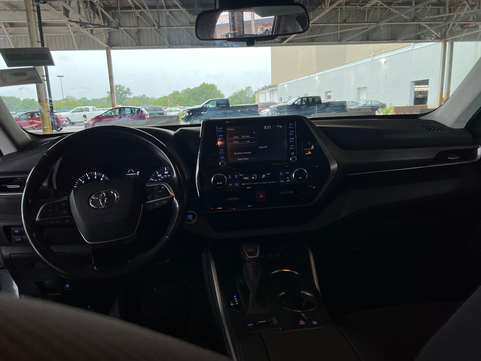 Thumbnail: 2020 Toyota Highlander - 3