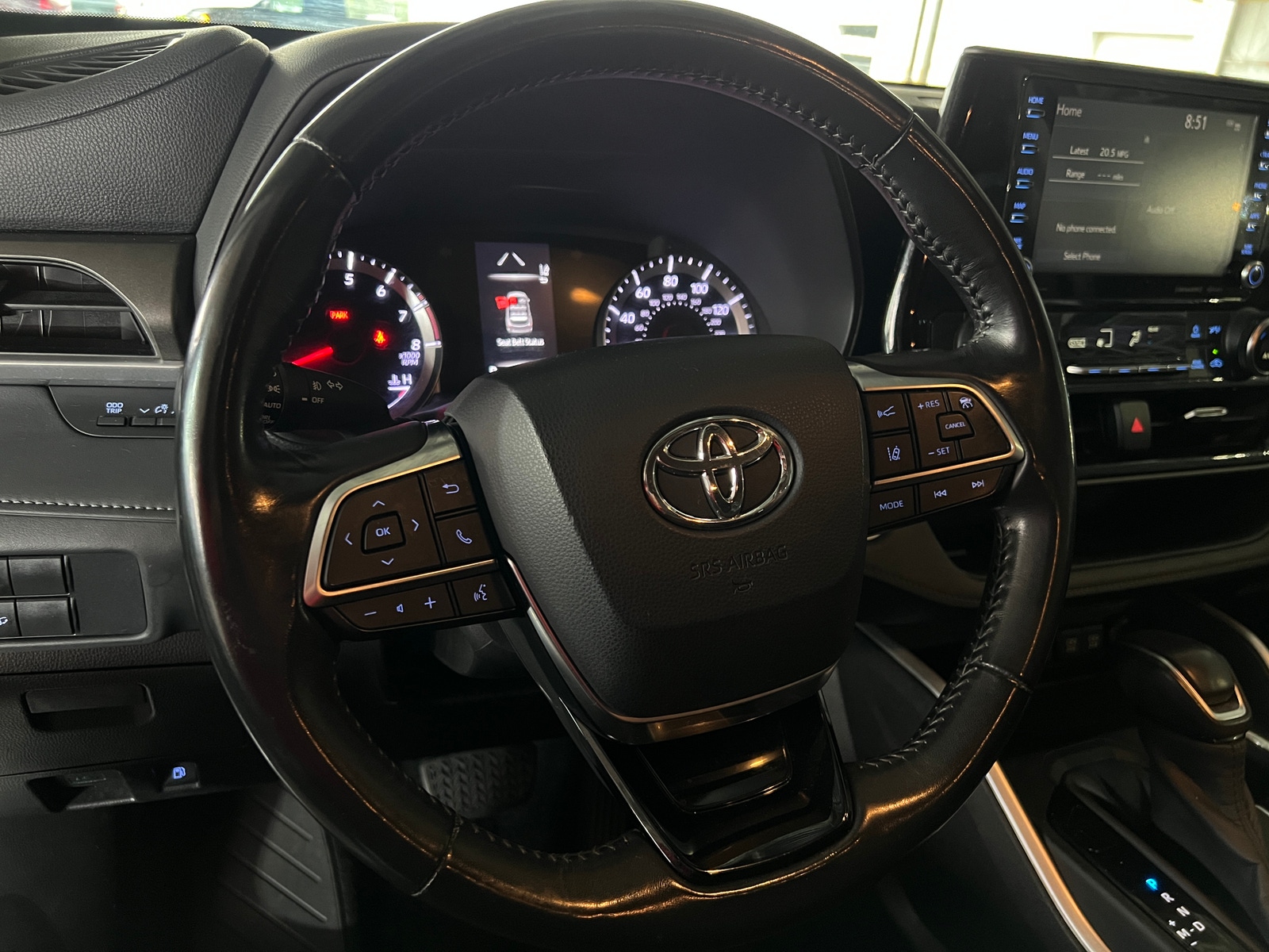 Thumbnail: 2020 Toyota Highlander - 5
