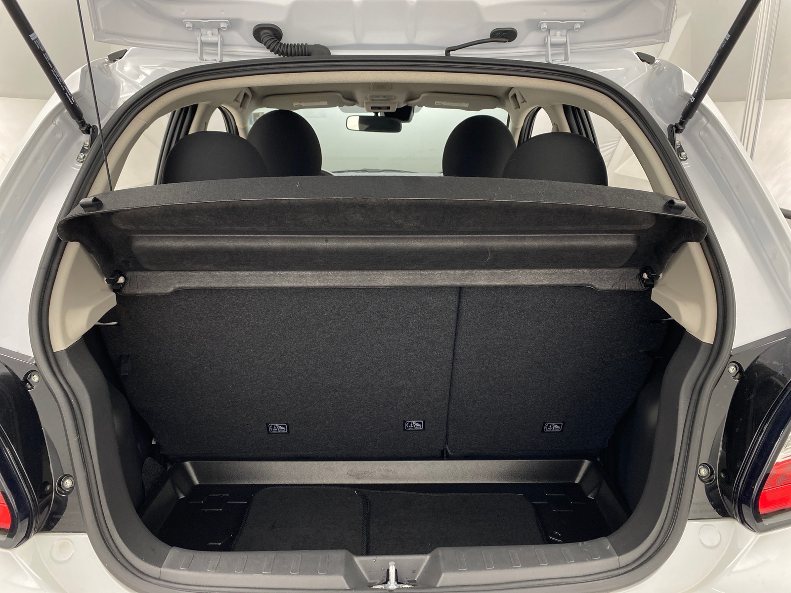 Thumbnail: 2024 Mitsubishi Mirage - 7