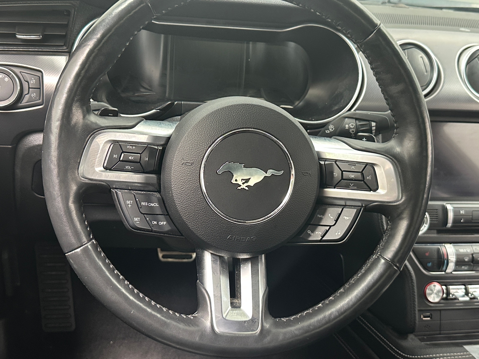 Thumbnail: 2019 Ford Mustang - 3