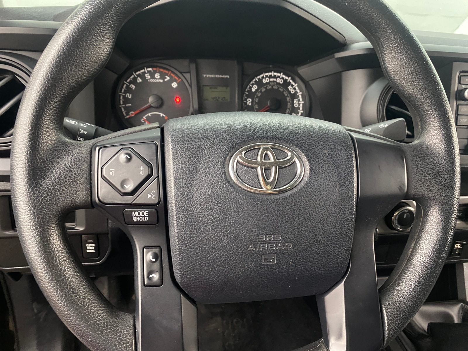Thumbnail: 2017 Toyota Tacoma - 5