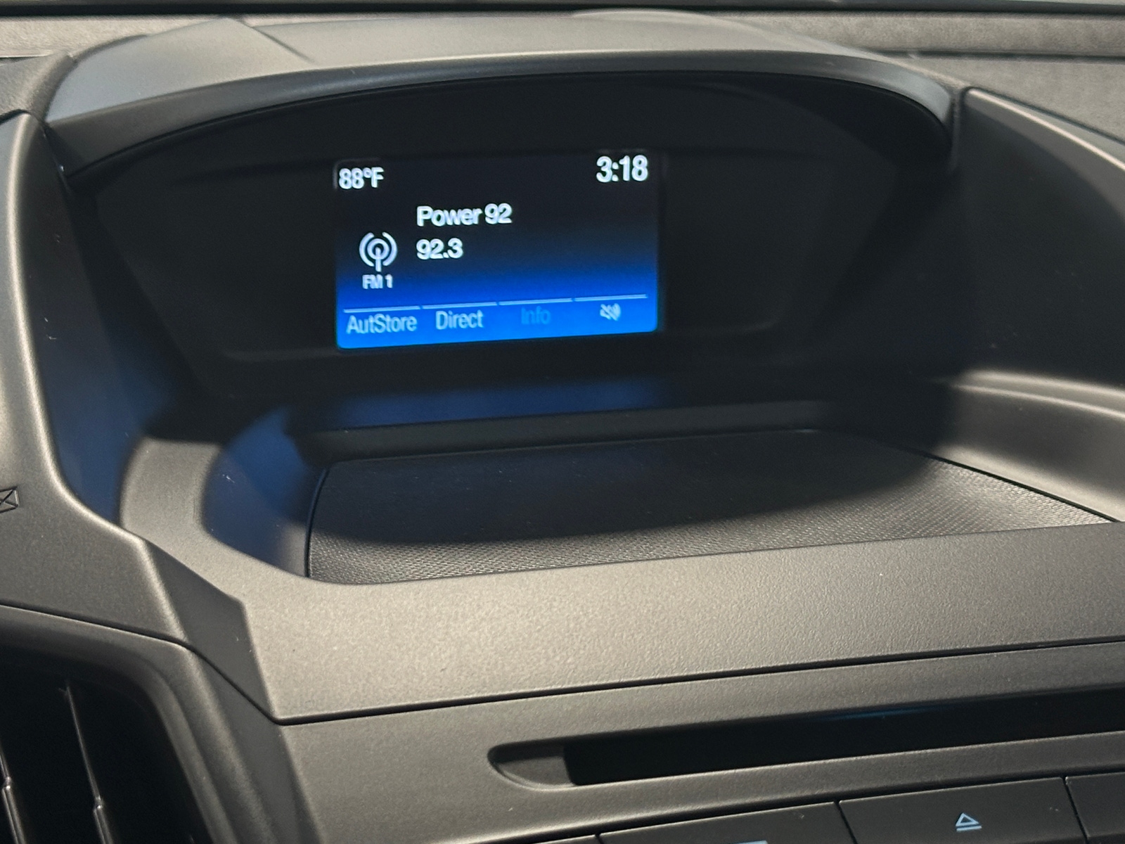 Thumbnail: 2018 Ford Escape - 4