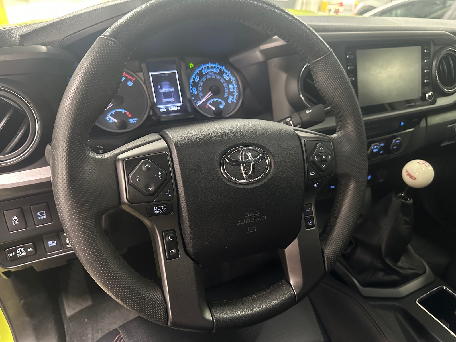 Thumbnail: 2022 Toyota Tacoma - 4