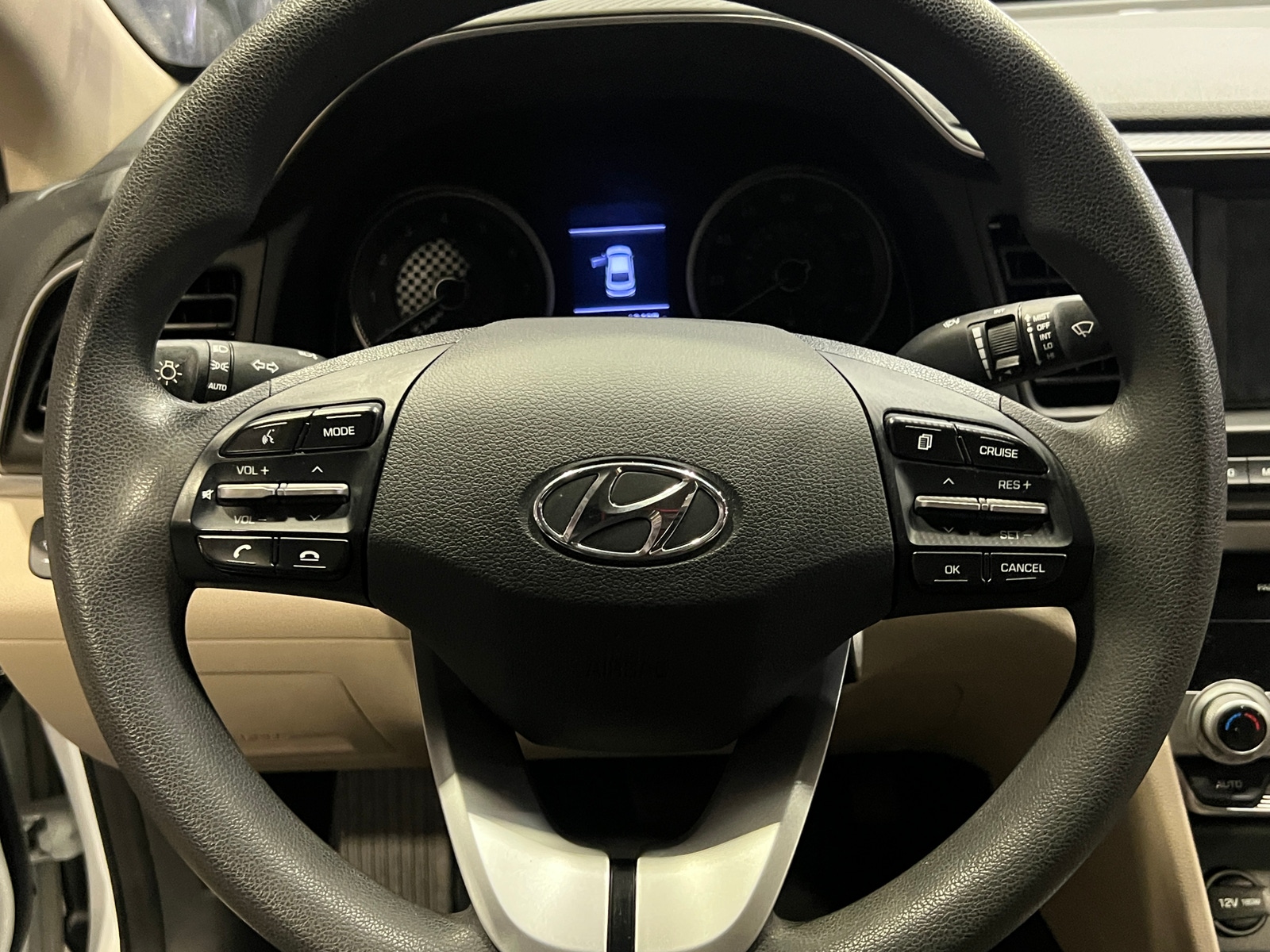 Thumbnail: 2020 Hyundai Elantra - 5