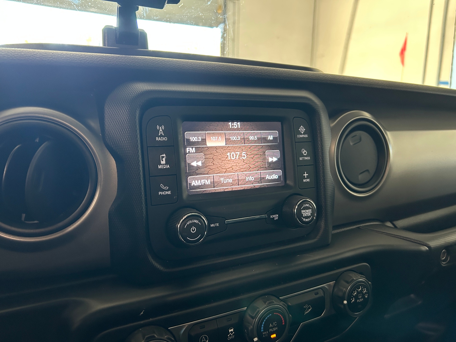 Thumbnail: 2020 Jeep Wrangler - 4