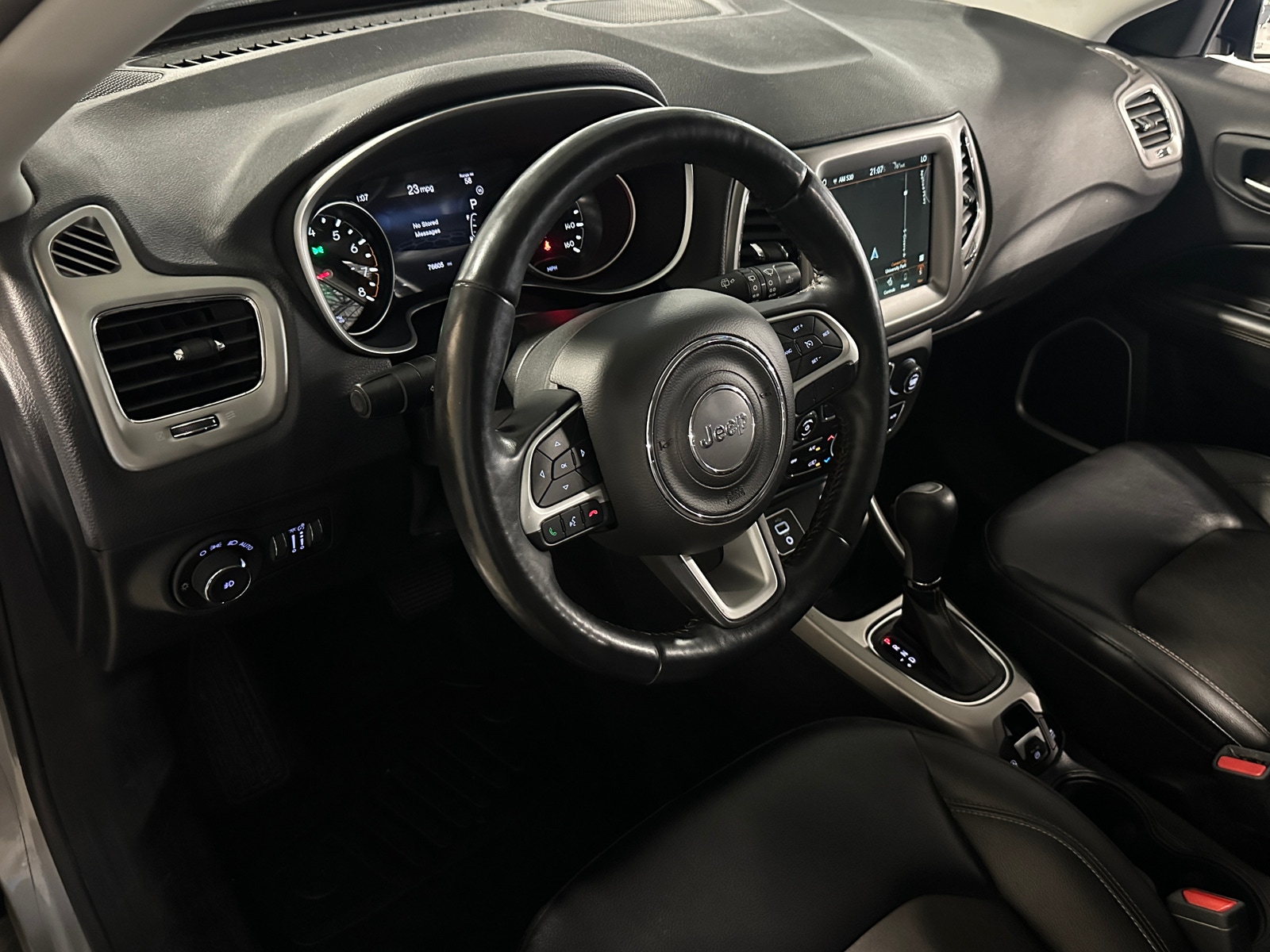 Thumbnail: 2018 Jeep Compass - 3