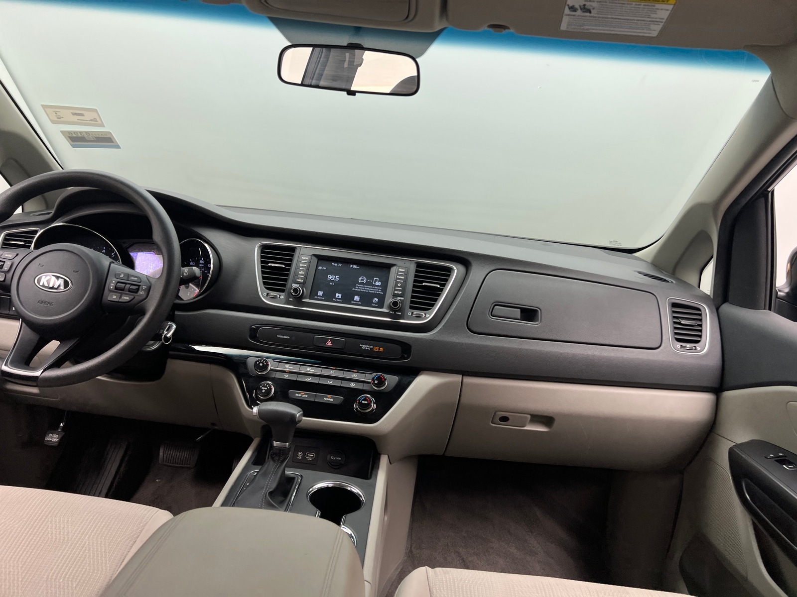 Thumbnail: 2020 Kia Sedona - 3