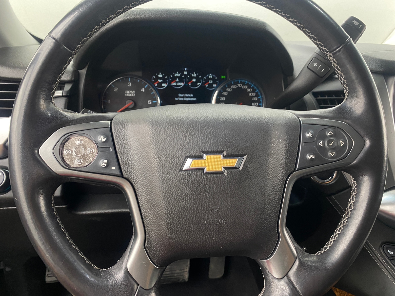 Thumbnail: 2020 Chevrolet Suburban - 4