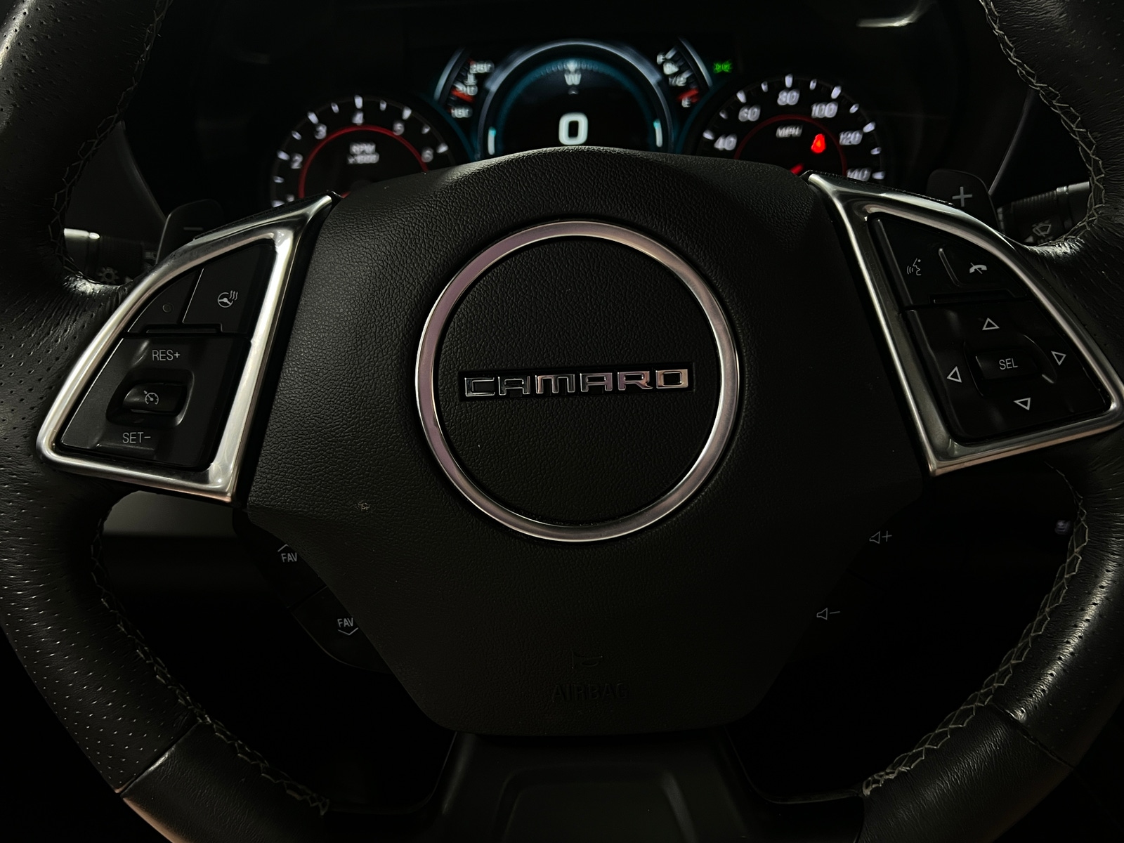 Thumbnail: 2018 Chevrolet Camaro - 3