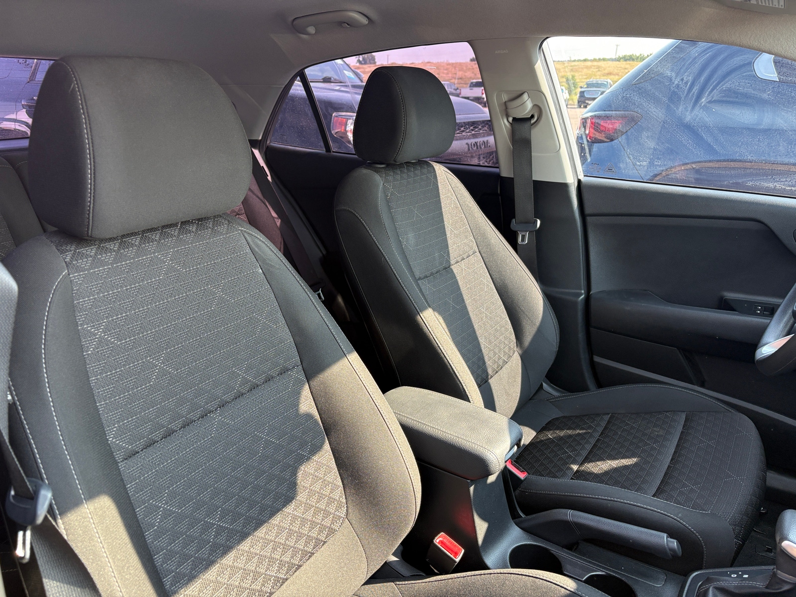 Thumbnail: 2023 Kia Rio - 2