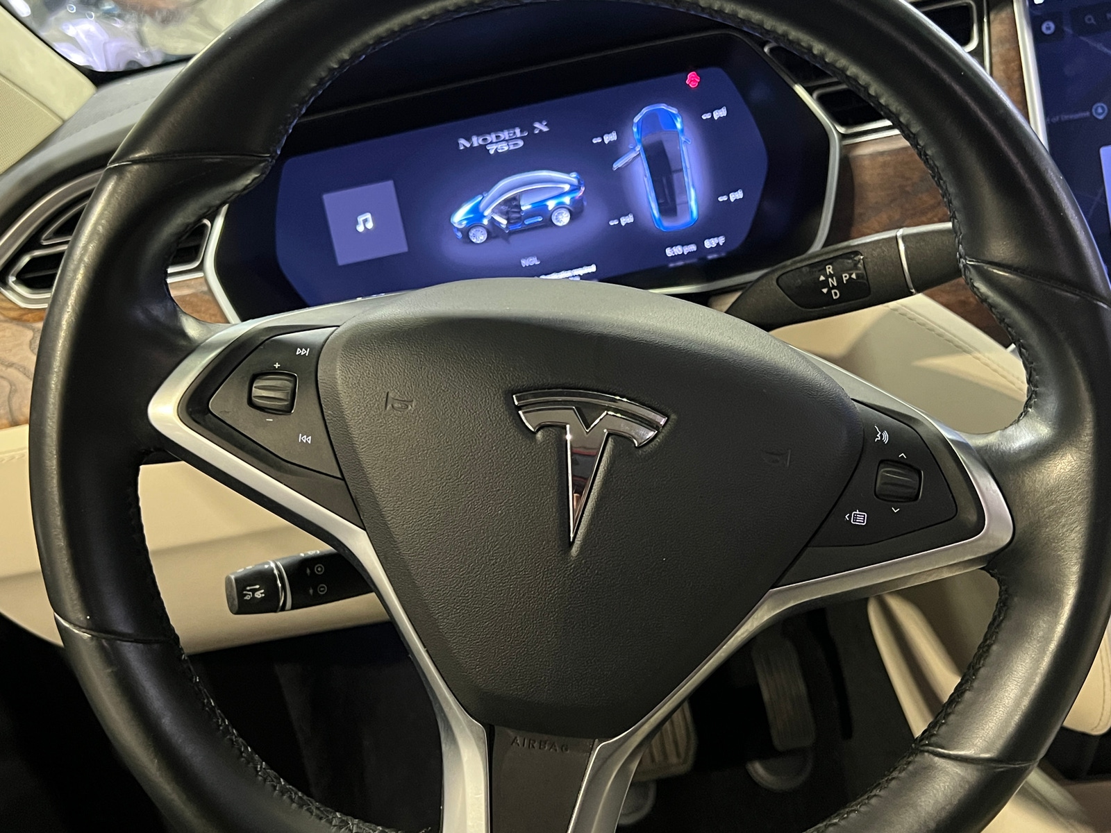 Thumbnail: 2017 Tesla Model X - 4