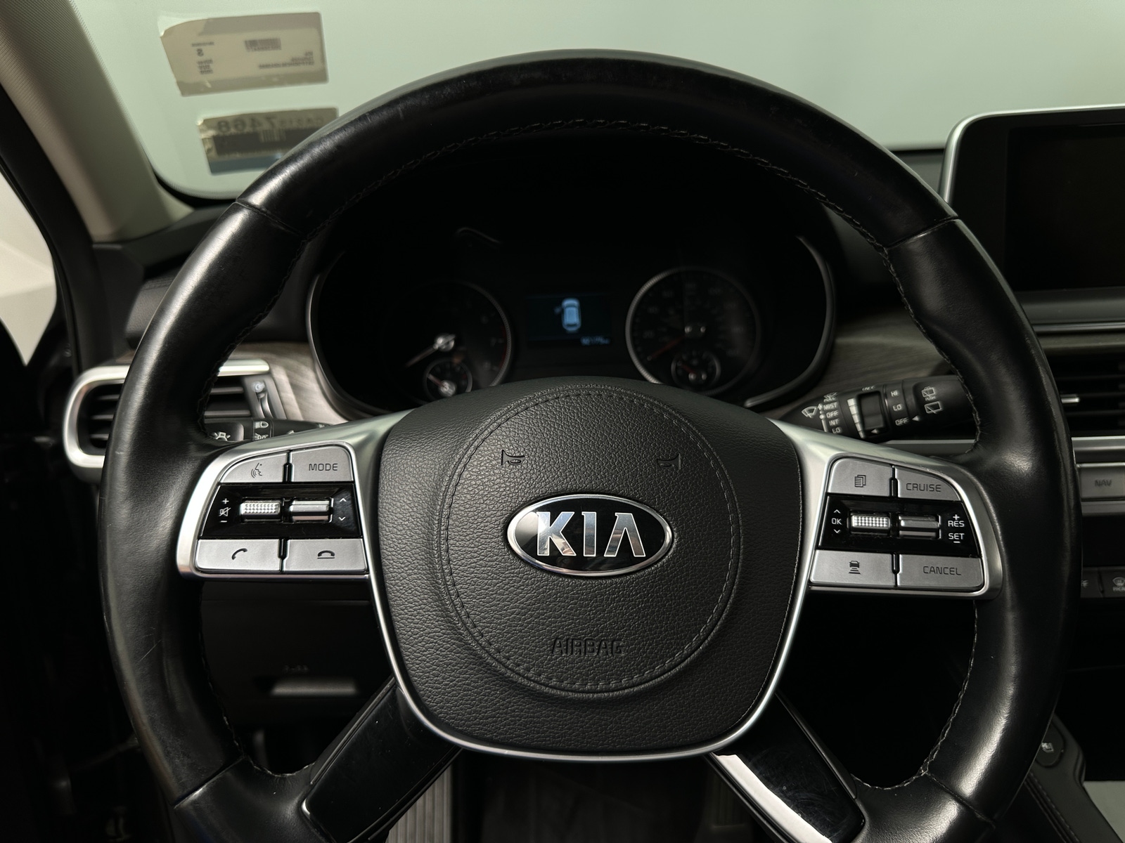 Thumbnail: 2020 Kia Telluride - 4