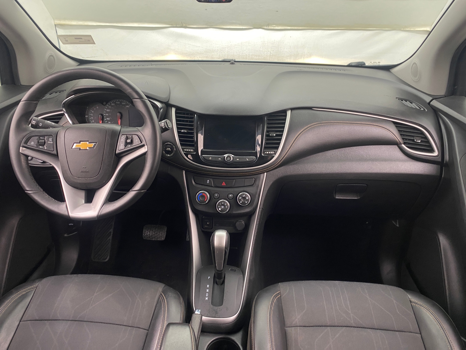 Thumbnail: 2018 Chevrolet Trax - 3