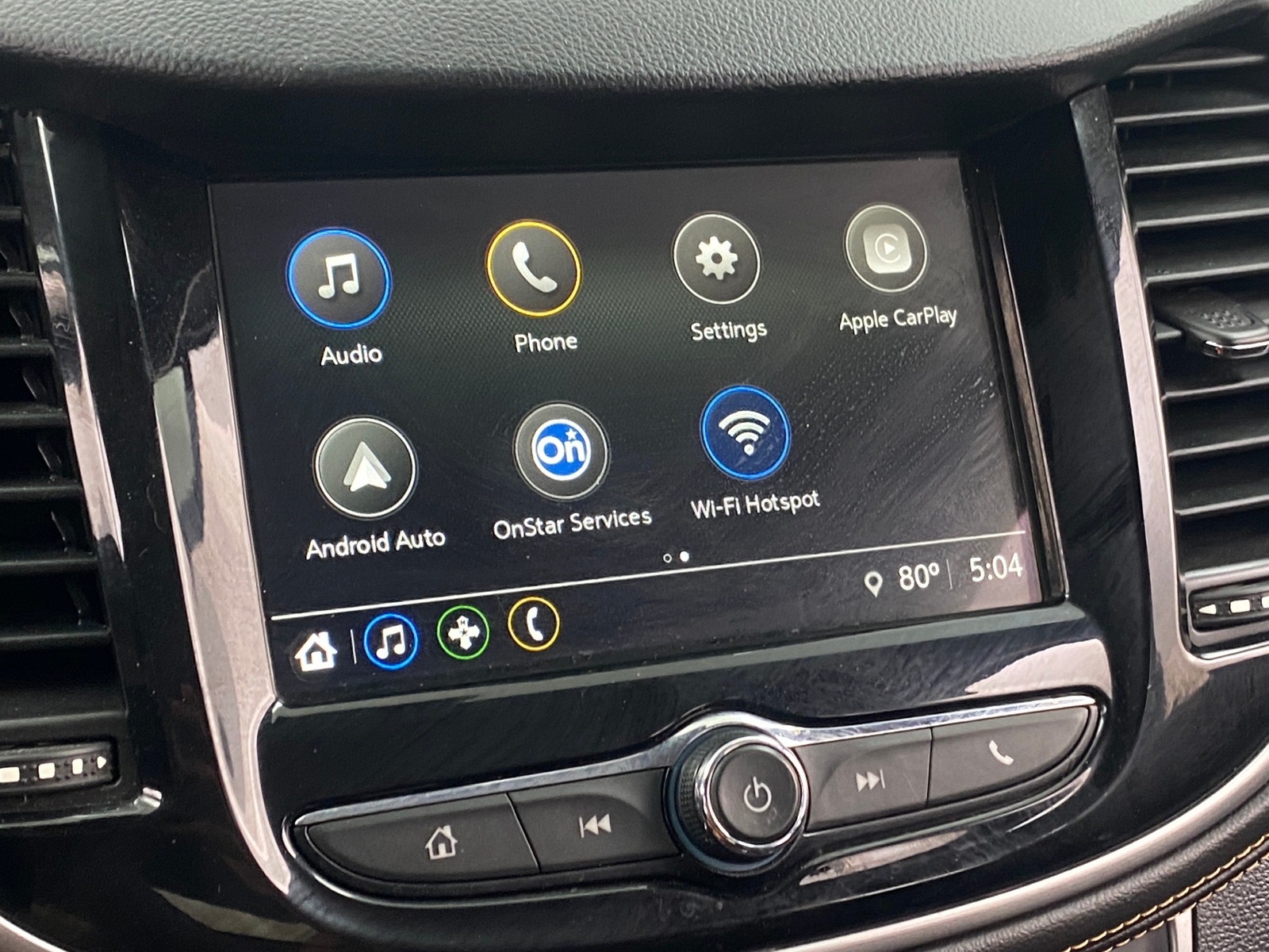 Thumbnail: 2018 Chevrolet Trax - 4