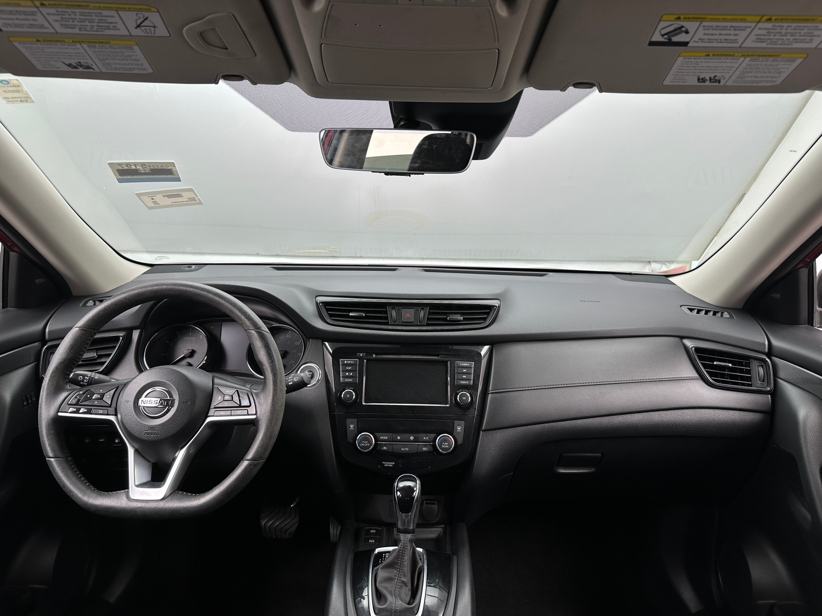 Thumbnail: 2019 Nissan Rogue - 3