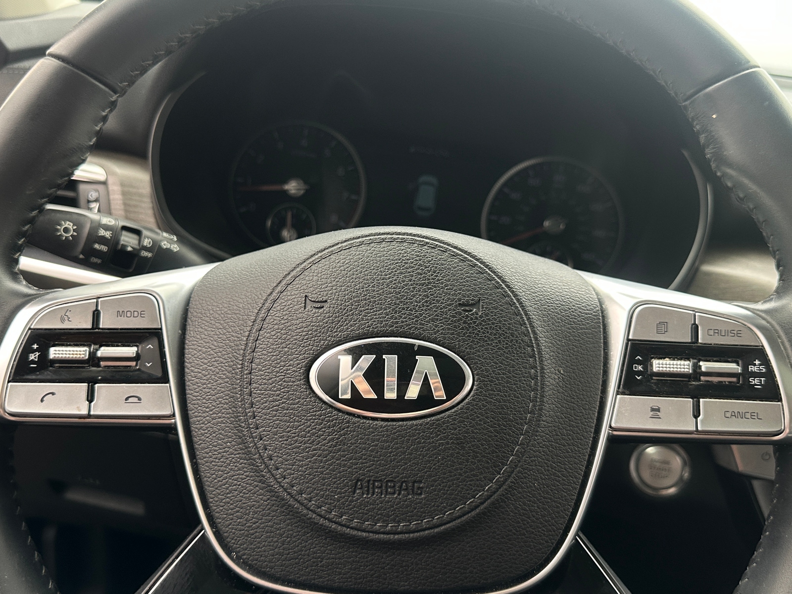 Thumbnail: 2020 Kia Telluride - 4