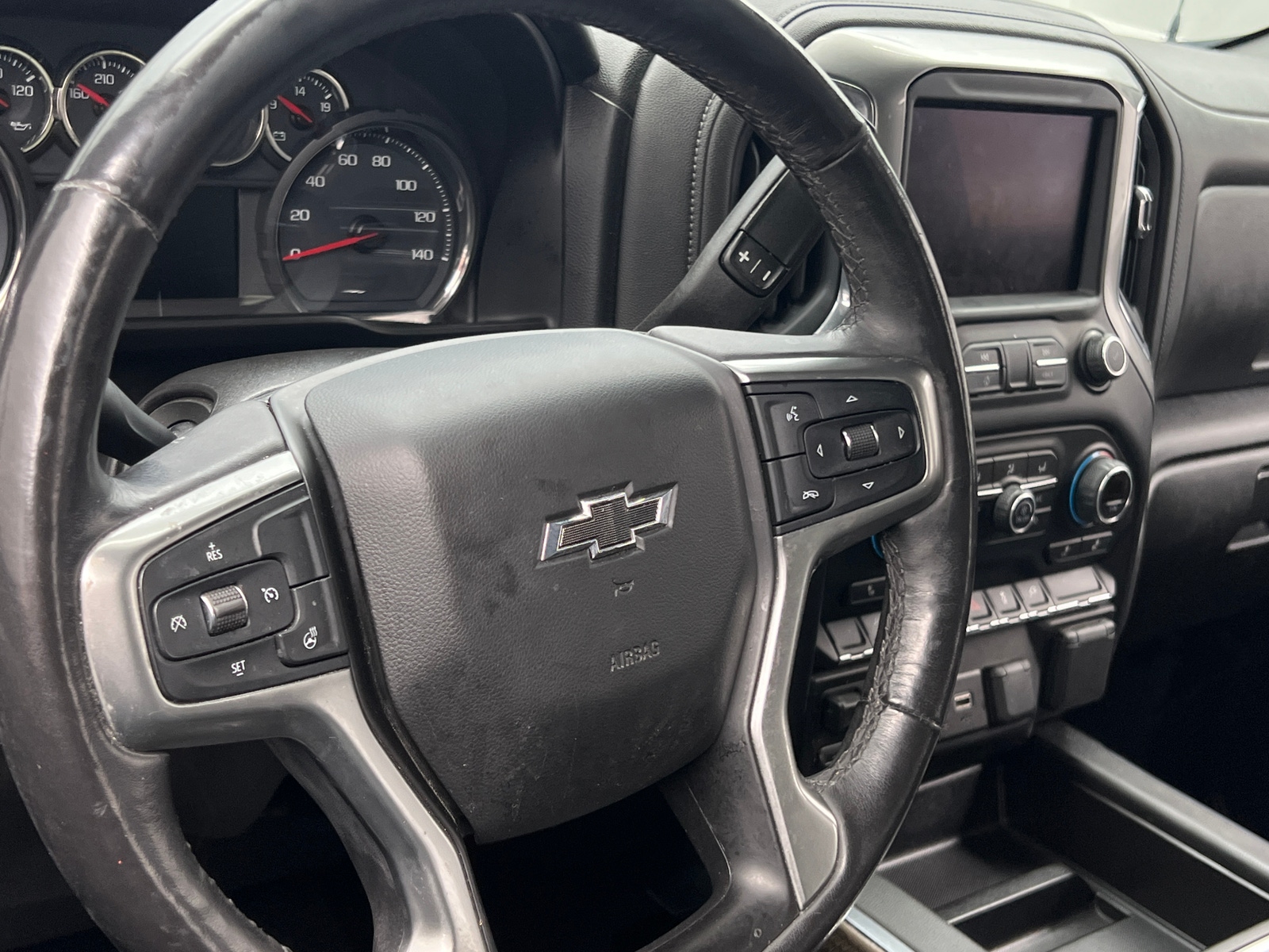 Thumbnail: 2019 Chevrolet Silverado 1500 - 5