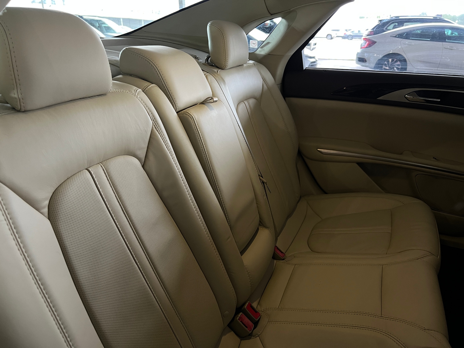 Thumbnail: 2014 Lincoln MKZ - 5