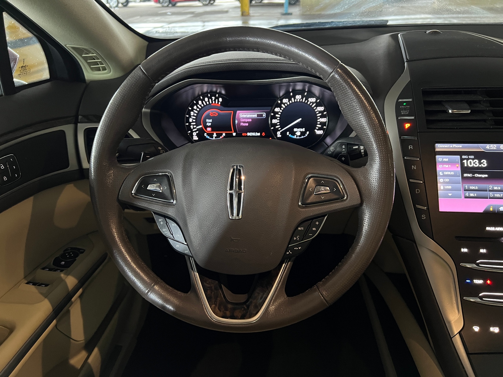Thumbnail: 2014 Lincoln MKZ - 4