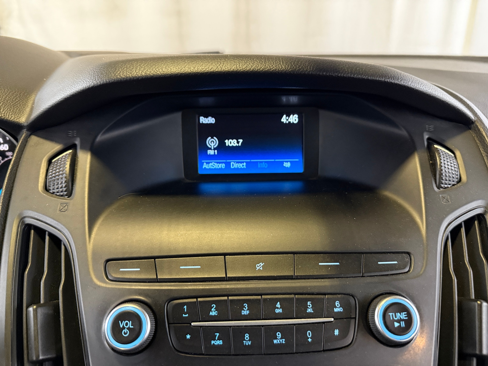 Thumbnail: 2018 Ford Focus - 4