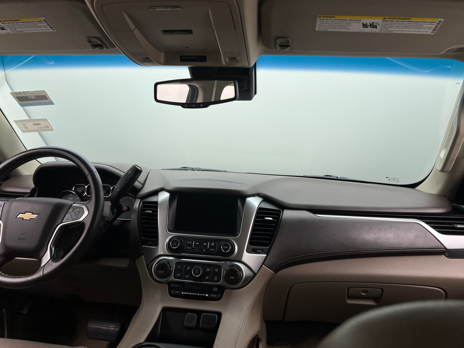 Thumbnail: 2017 Chevrolet Tahoe - 3