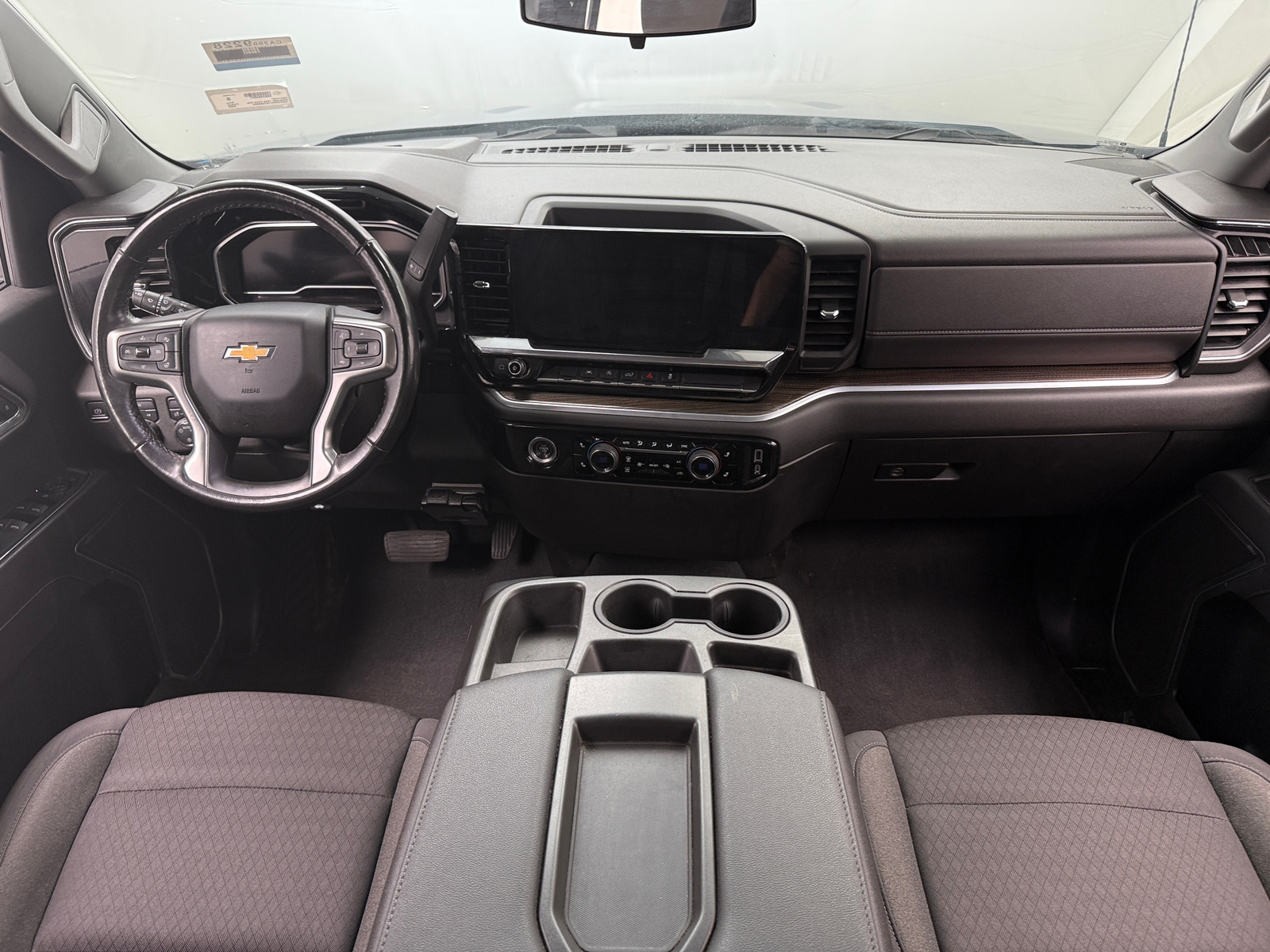 Thumbnail: 2022 Chevrolet Silverado 1500 - 3