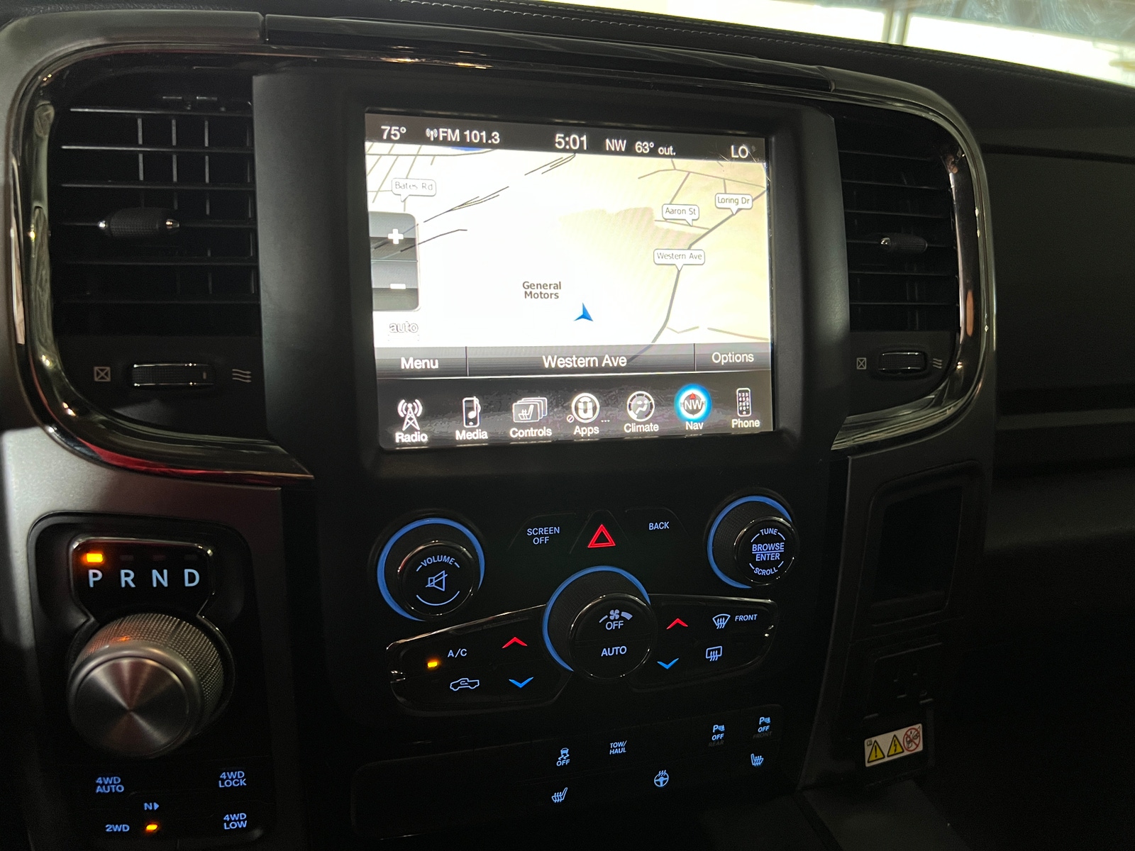 Thumbnail: 2017 RAM 1500 - 4