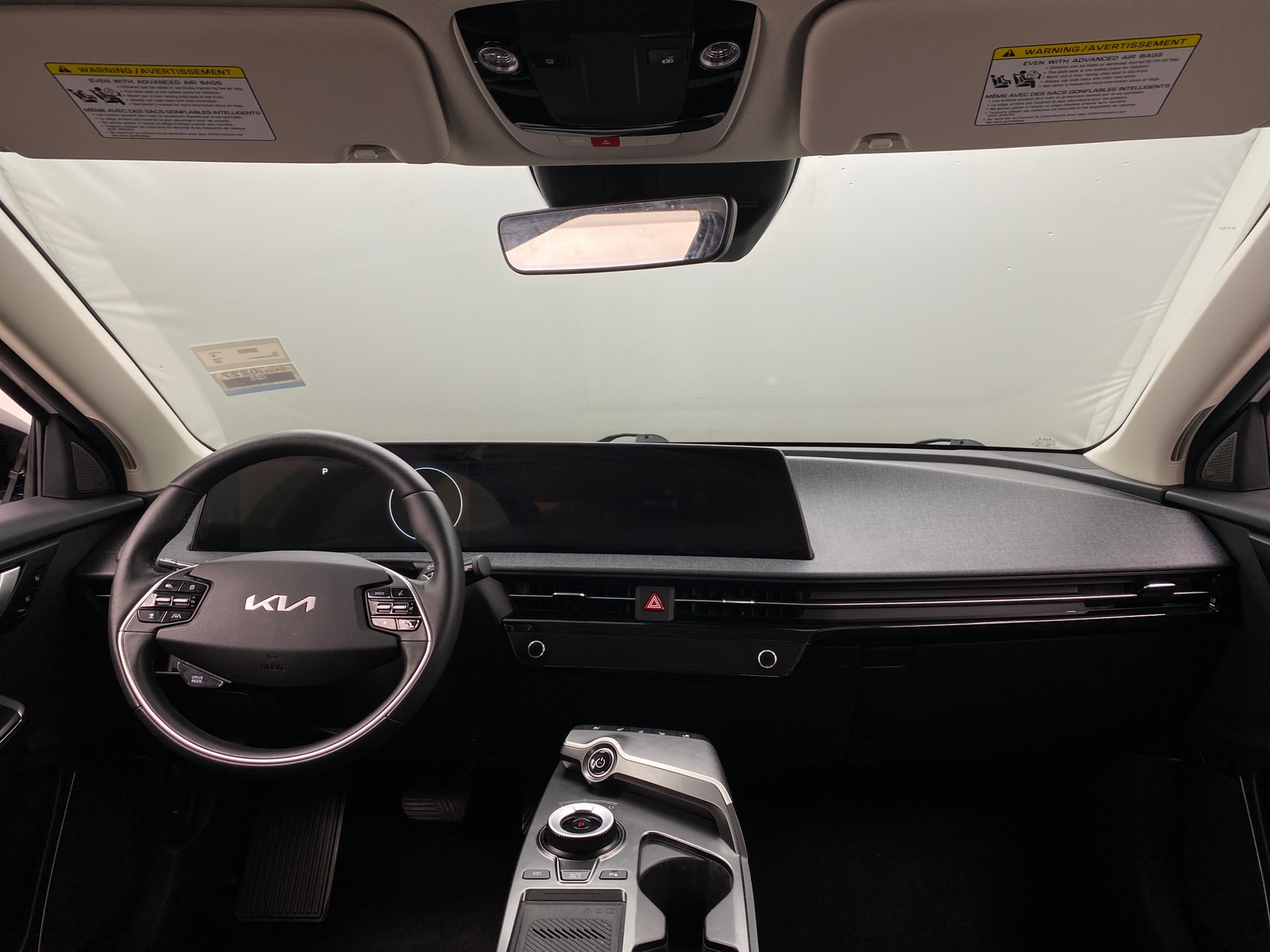 Thumbnail: 2022 Kia EV6 - 2