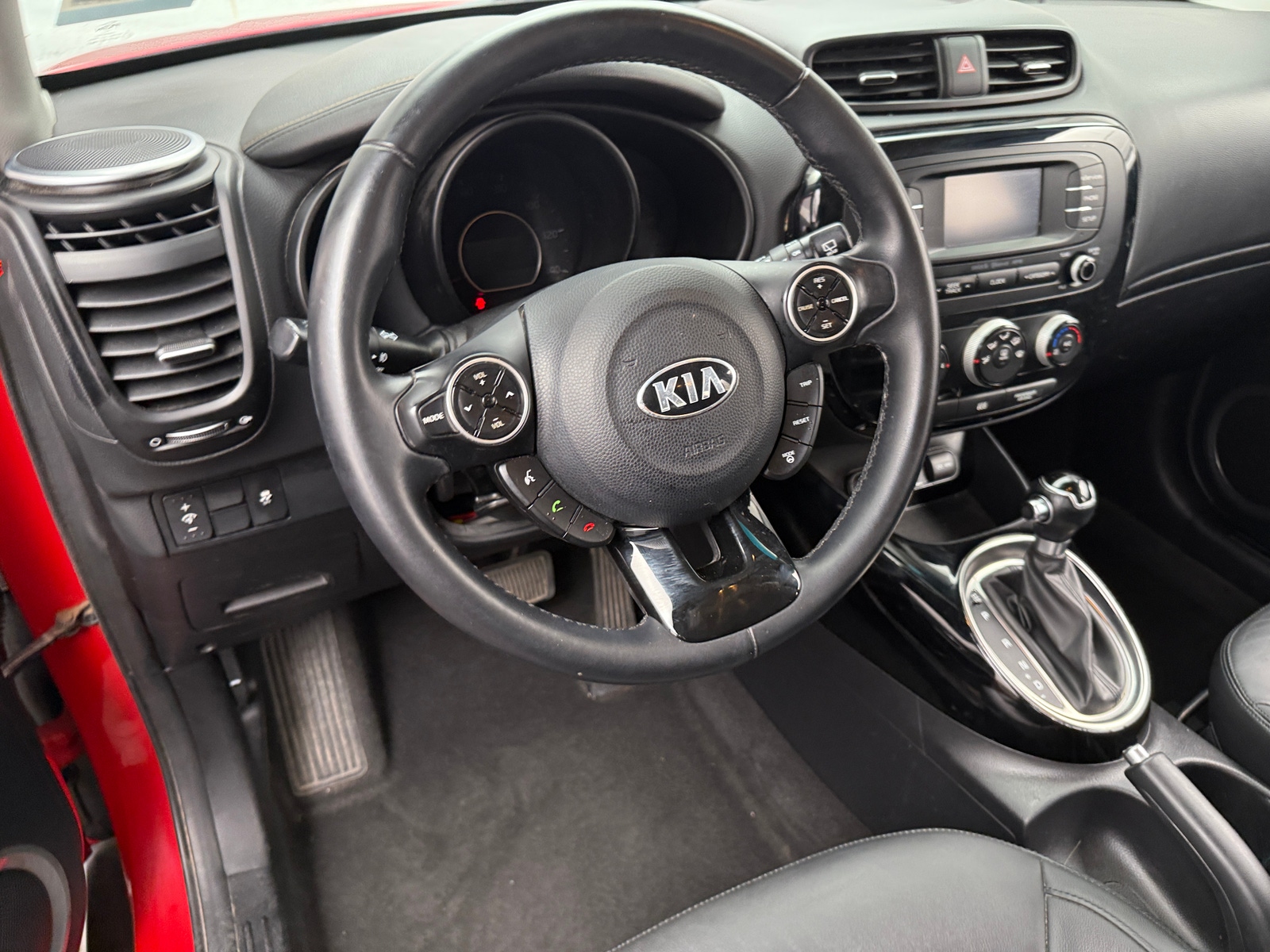 Thumbnail: 2016 Kia Soul - 4
