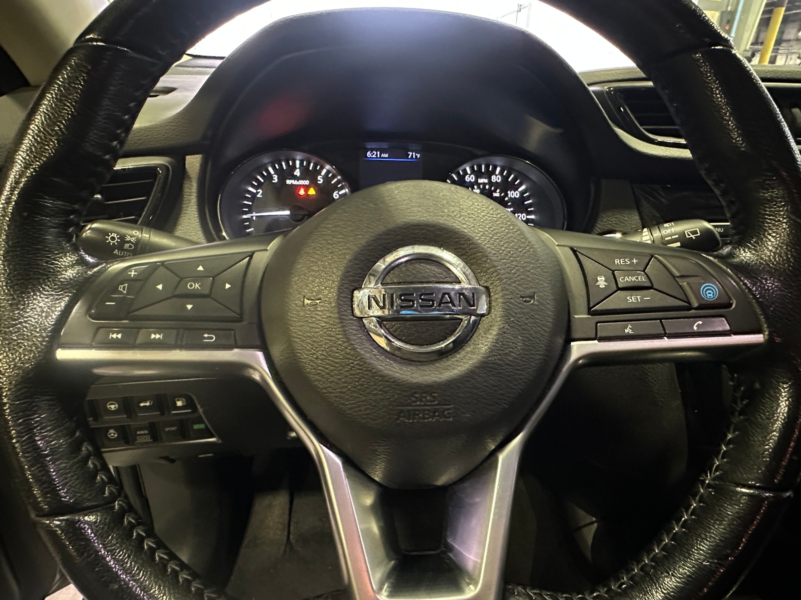 Thumbnail: 2020 Nissan Rogue - 5