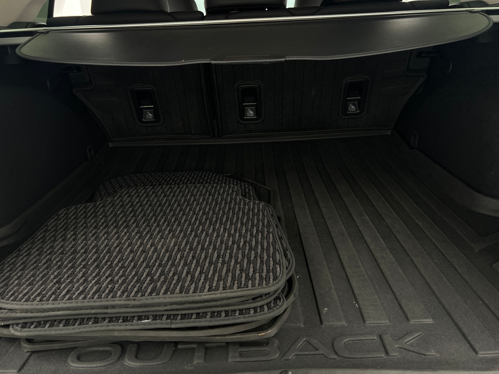 Thumbnail: 2017 Subaru Outback - 6