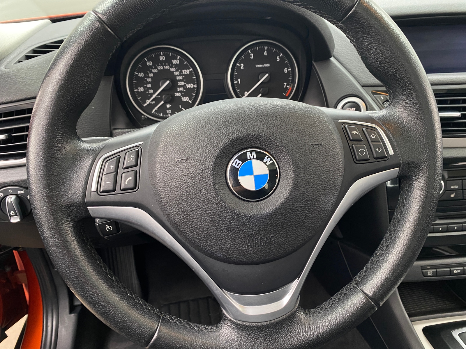 Thumbnail: 2013 BMW X1 - 4