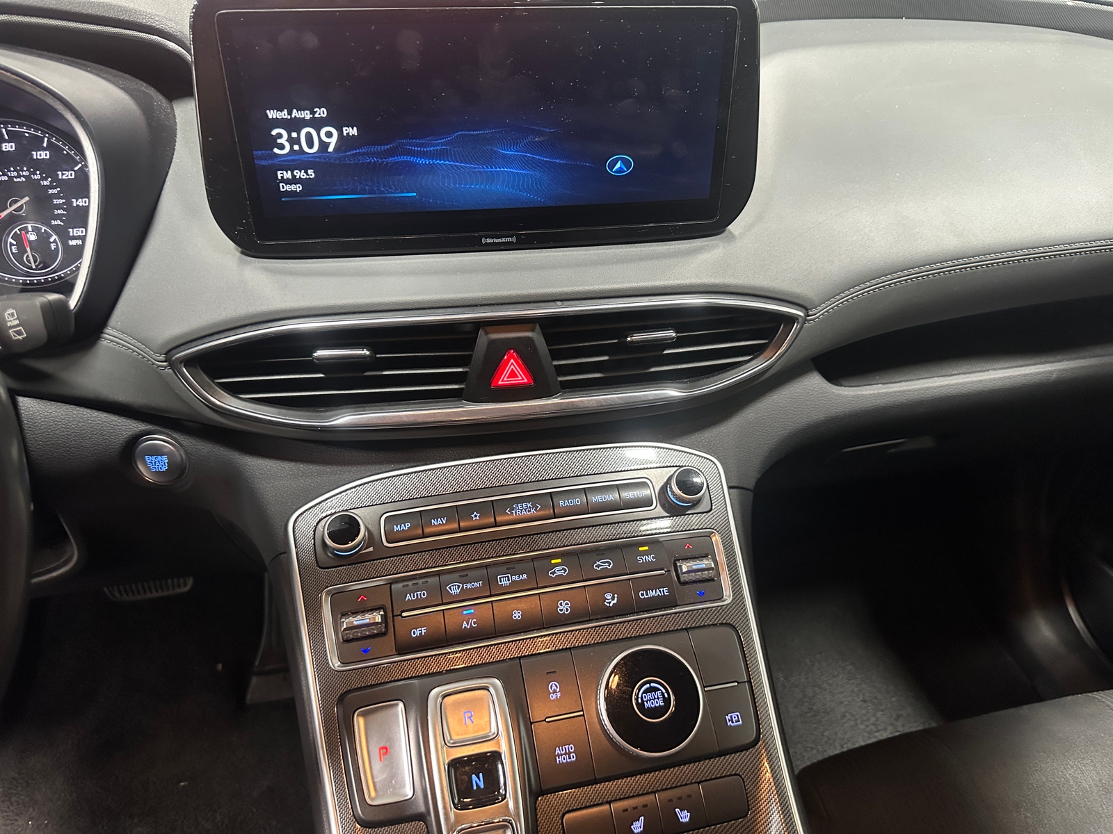Thumbnail: 2023 Hyundai Santa Fe - 4