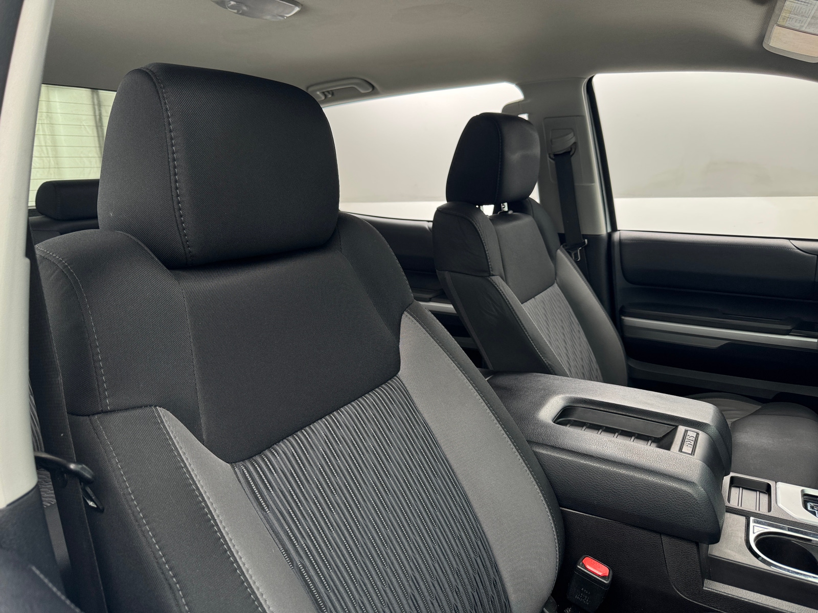 Thumbnail: 2016 Toyota Tundra - 2