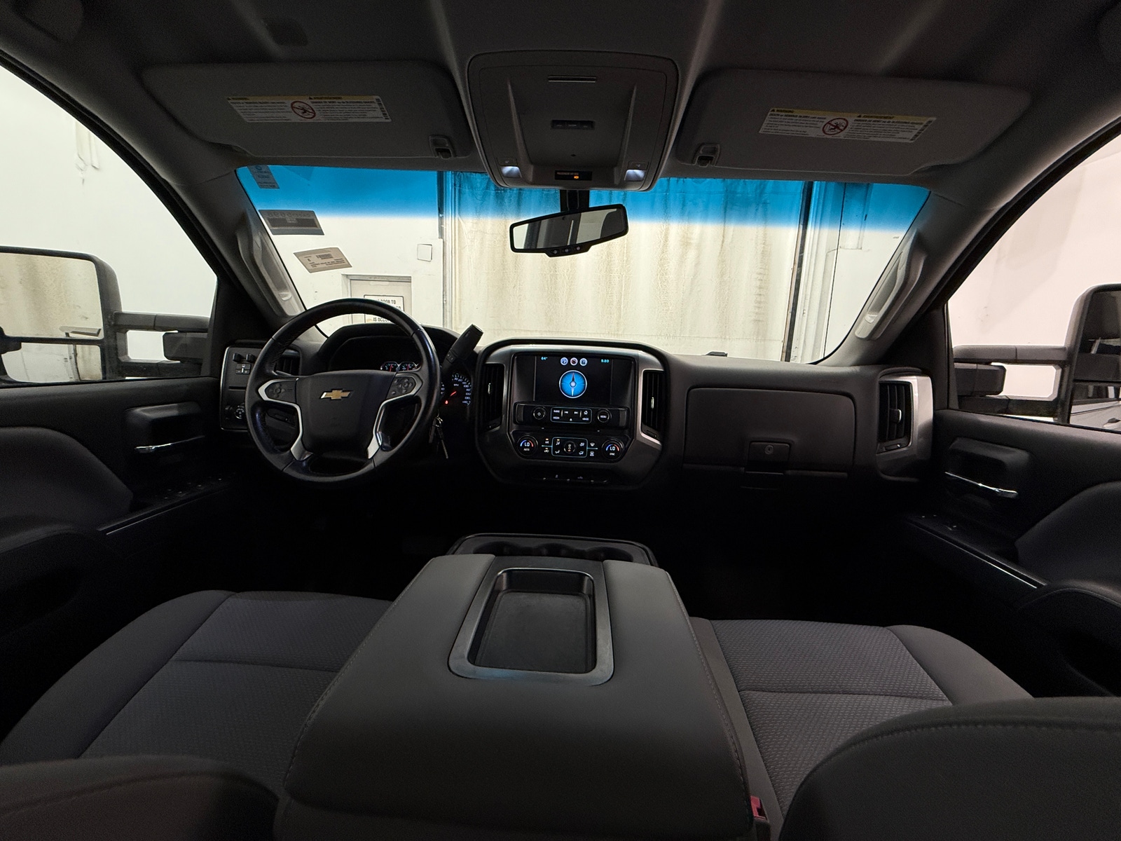 Thumbnail: 2015 Chevrolet Silverado 2500 - 3