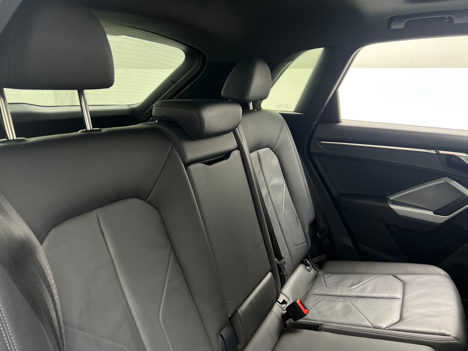 Thumbnail: 2023 Audi Q3 - 5
