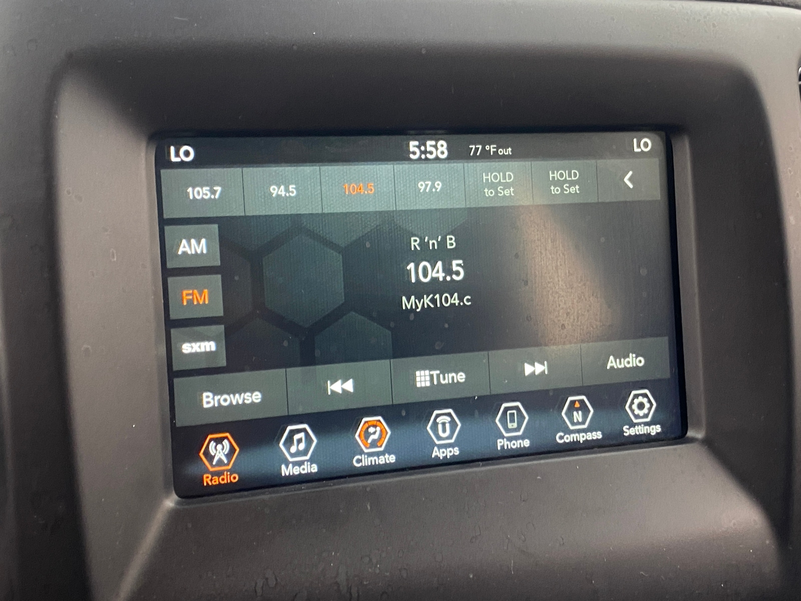Thumbnail: 2021 Jeep Compass - 4